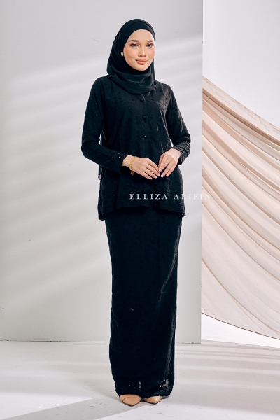 Eyelet Kurung In Black